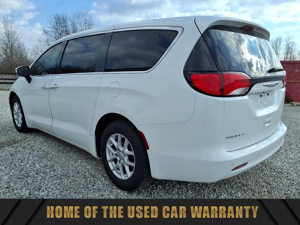 Used 2019 Chrysler Pacifica LX image 7