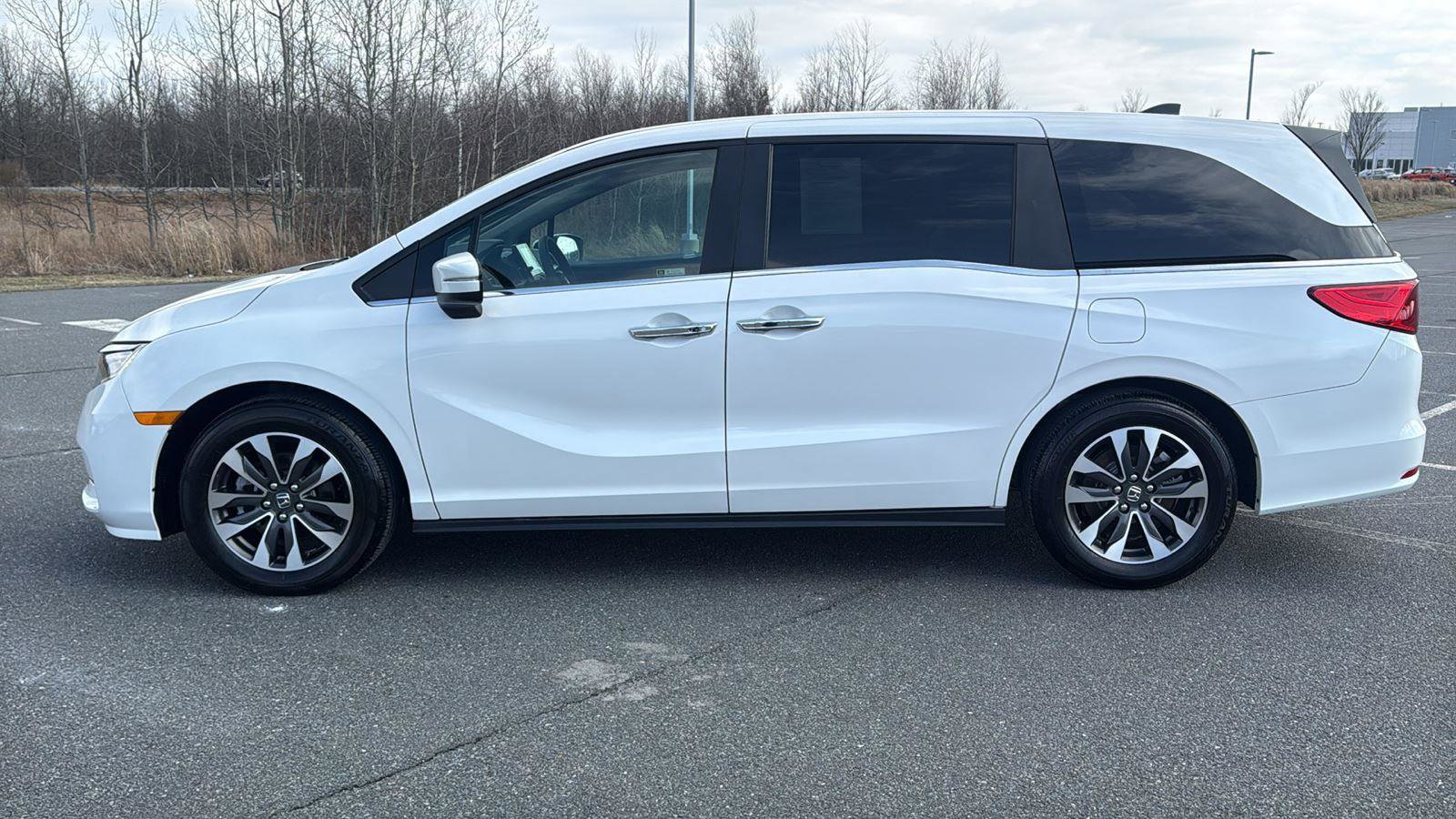 Used 2024 Honda Odyssey EX-L image 13