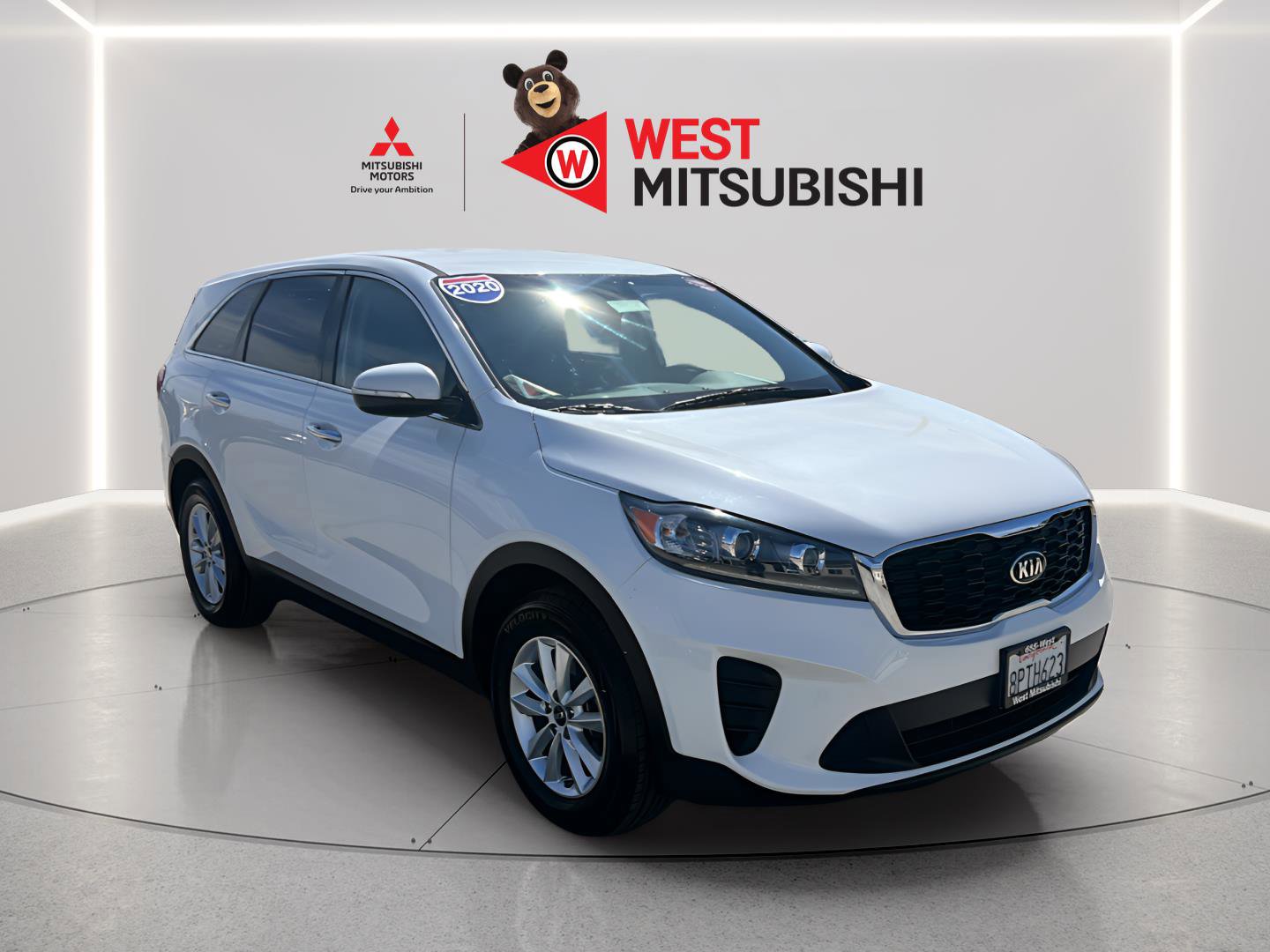 Used 2020 Kia Sorento LX FWD image 7