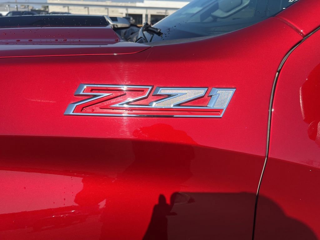 Used 2023 Chevrolet Silverado 1500 LT Trail Boss w/ Convenience Package II image 8