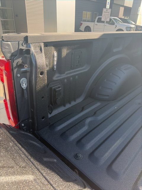 New 2026 Ford F350 Lariat w/ Black Appearance Package AWD/4WD image 12