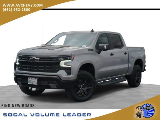 Used 2025 Chevrolet Silverado 1500 LT Trail Boss w/ Convenience Package II AWD/4WD image 1