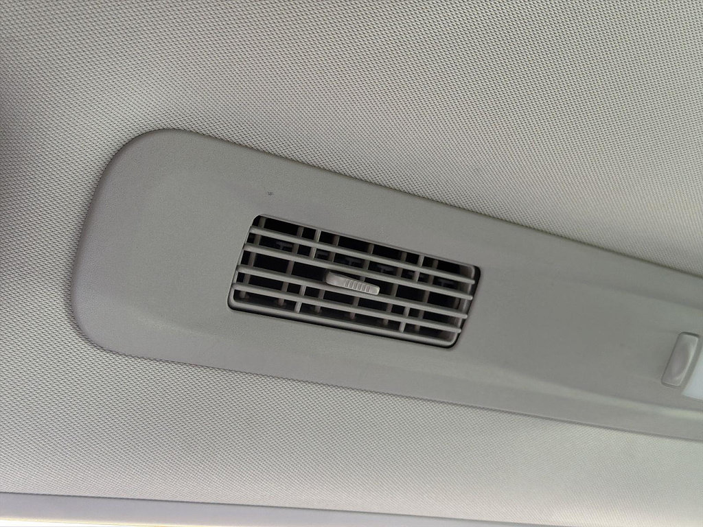 Used 2024 Nissan Armada SL w/ Captain's Chairs Package RWD image 20