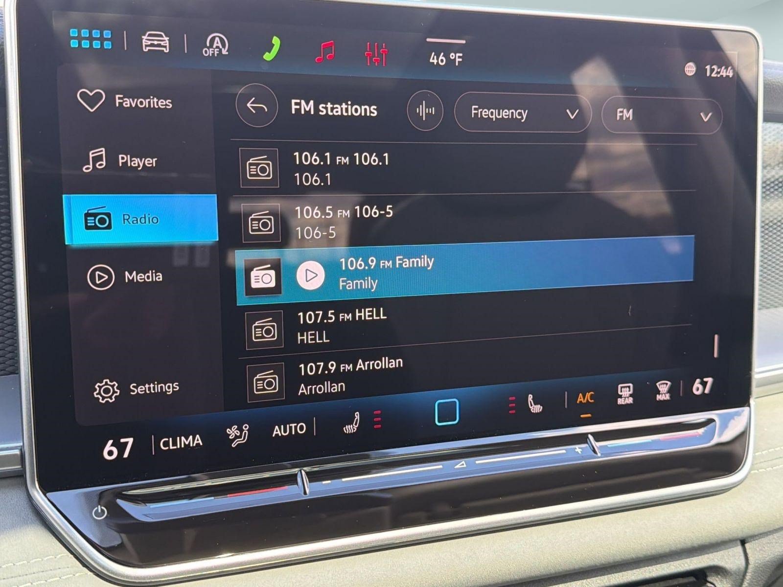 New 2026 Volkswagen Tiguan SE AWD/4WD image 22
