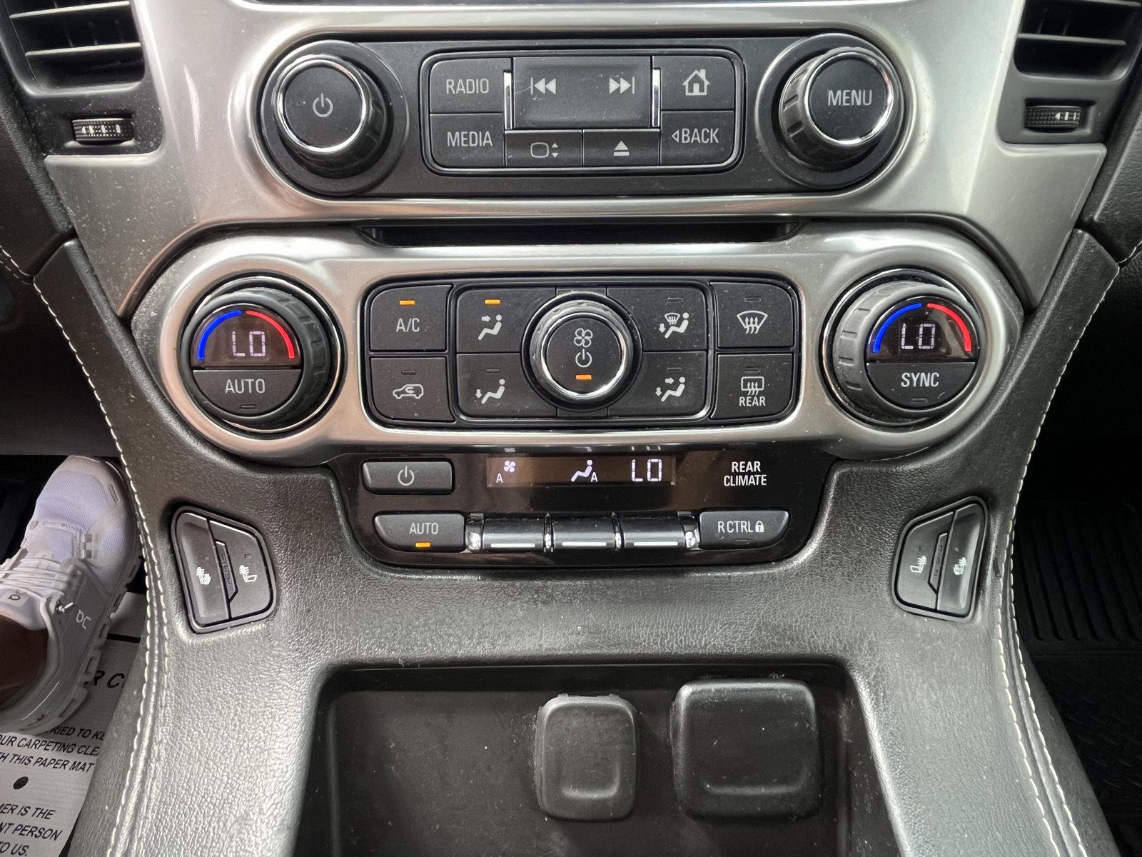 Used 2019 Chevrolet Suburban LT AWD/4WD image 13