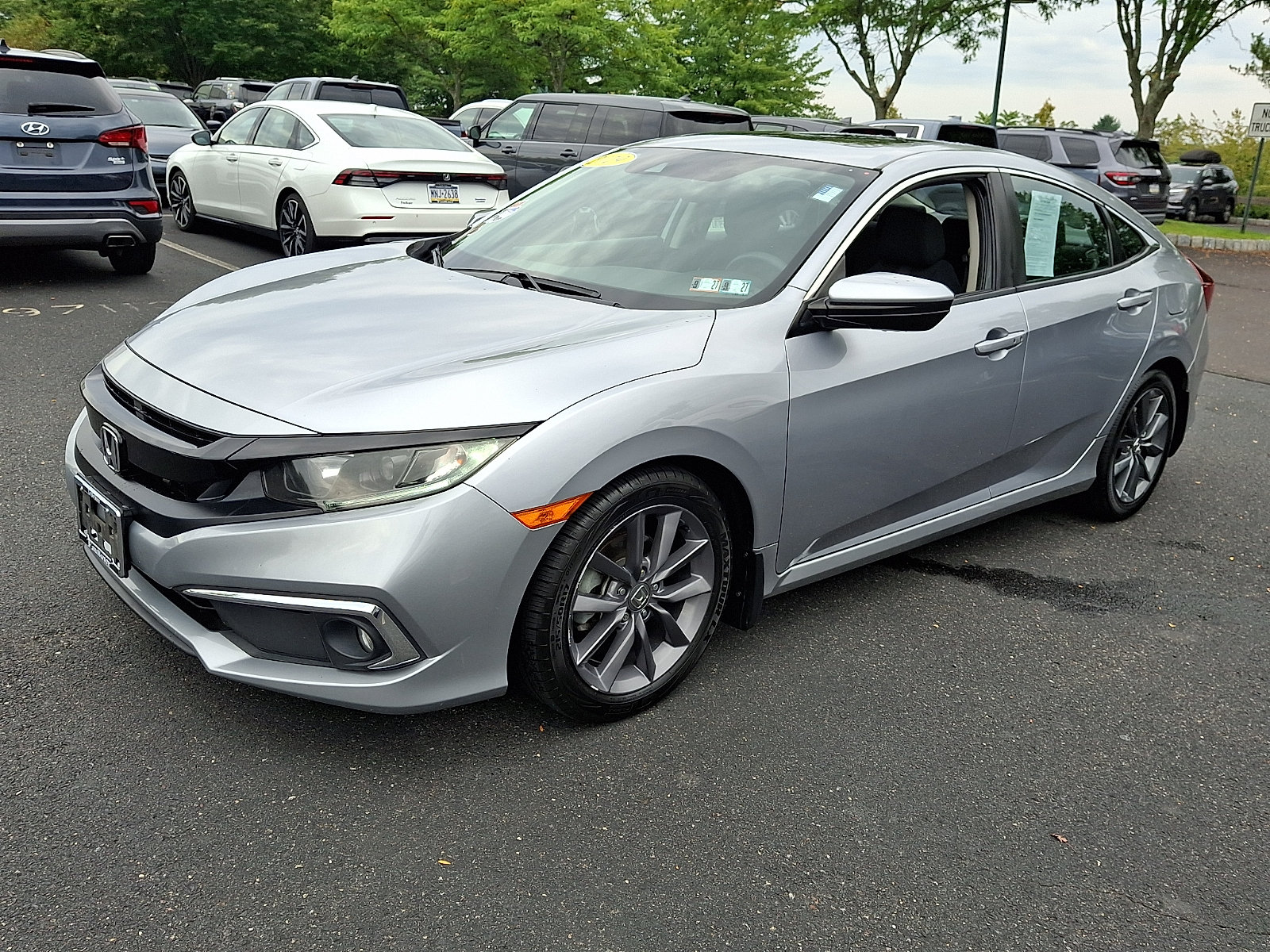 Certified 2019 Honda Civic EX image 3