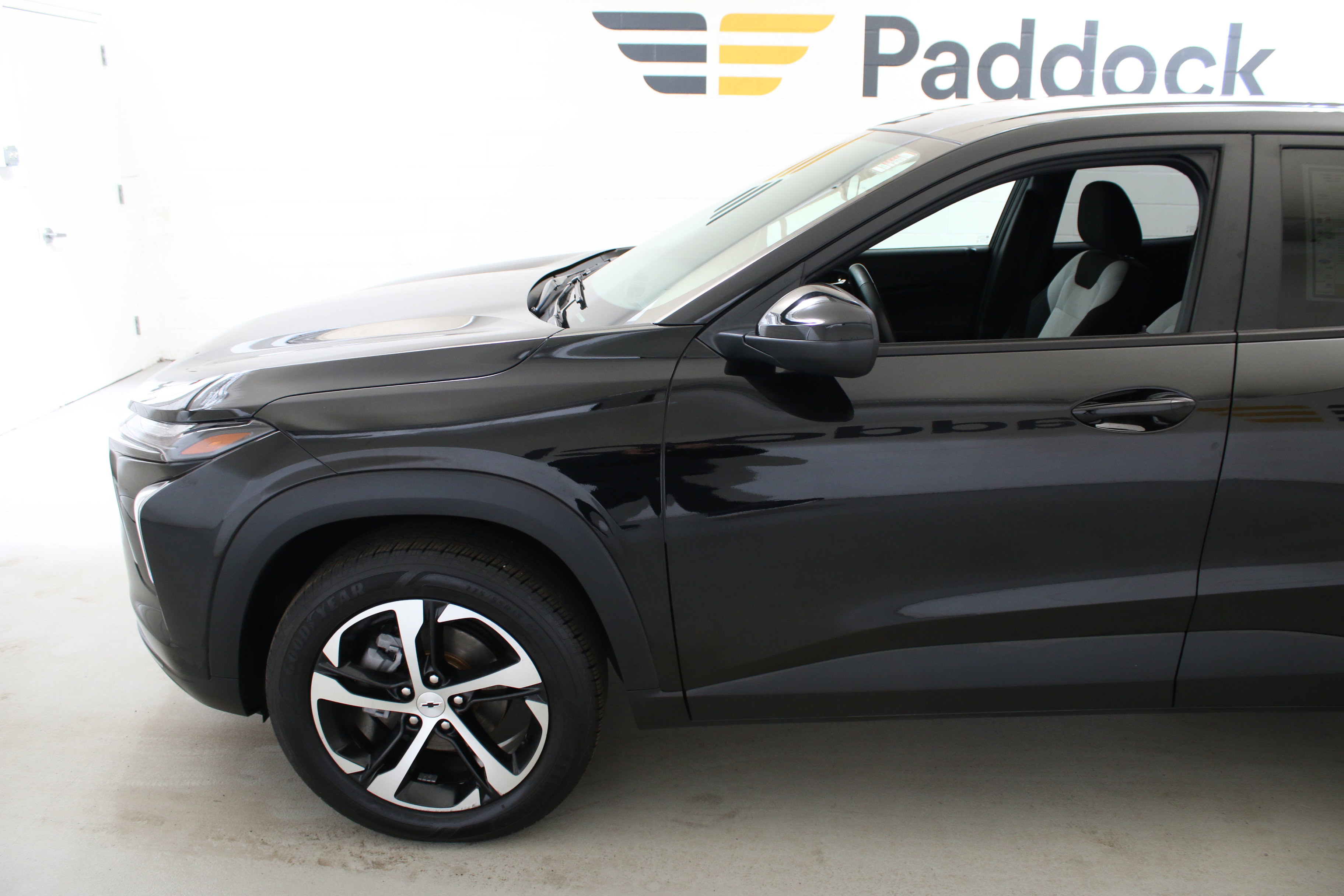 Used 2024 Chevrolet Trax RS w/ Driver Confidence Package image 5