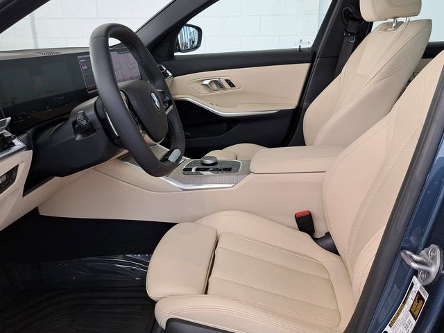 Used 2025 BMW 330i Sedan image 21