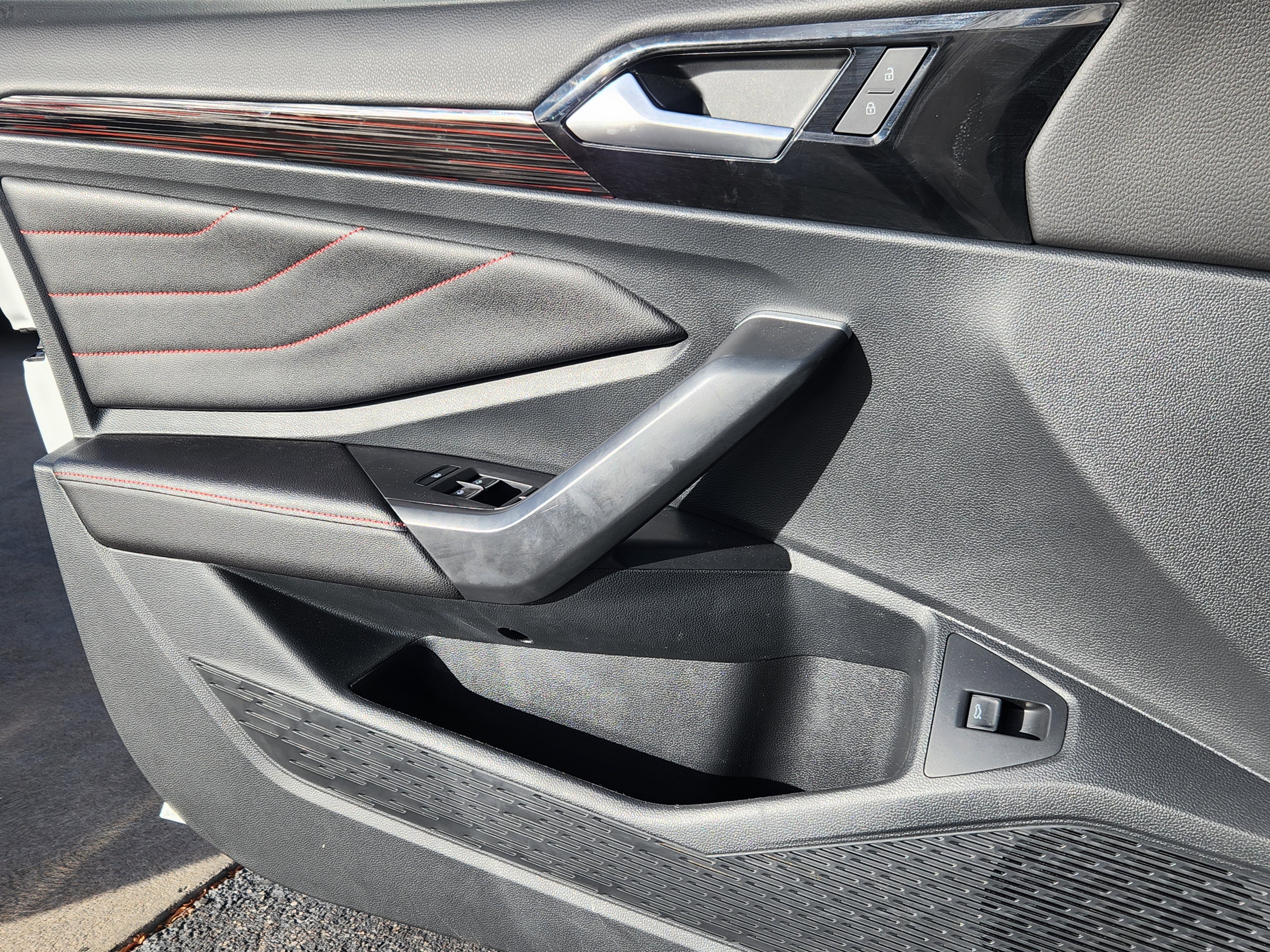 Used 2022 Volkswagen Jetta GLI Autobahn image 12