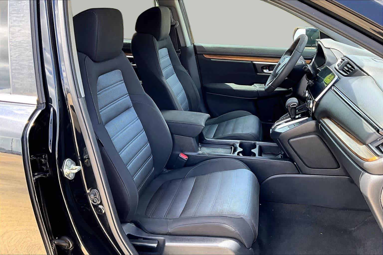 Used 2017 Honda CR-V EX image 8