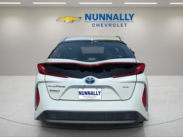 Used 2022 Toyota Prius Prime XLE FWD image 4
