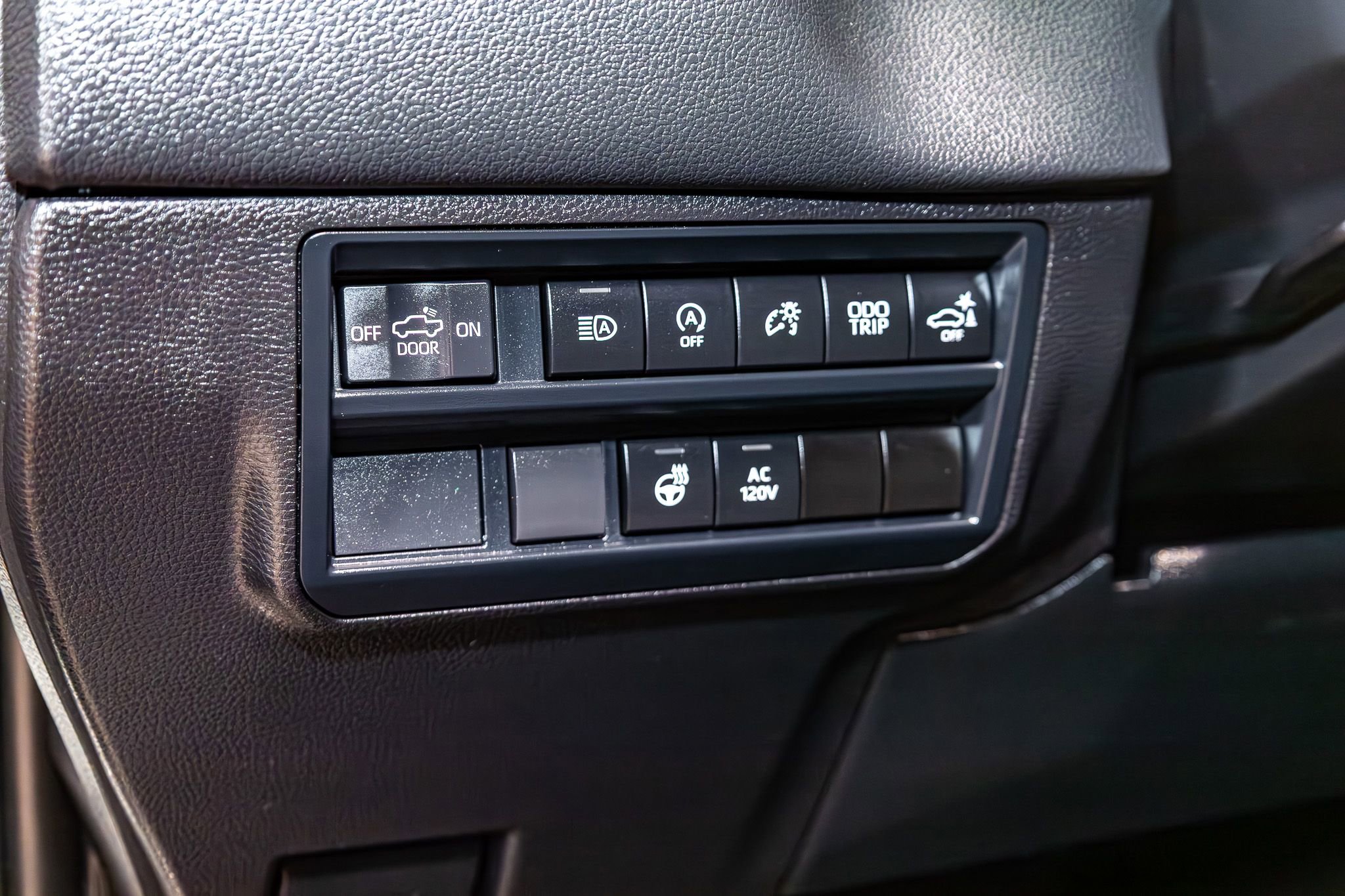 Used 2024 Toyota Tundra Limited image 18