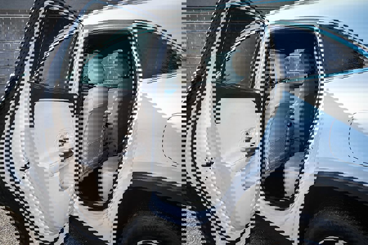 Used 2025 Mercedes-Benz GLA 250 image 10