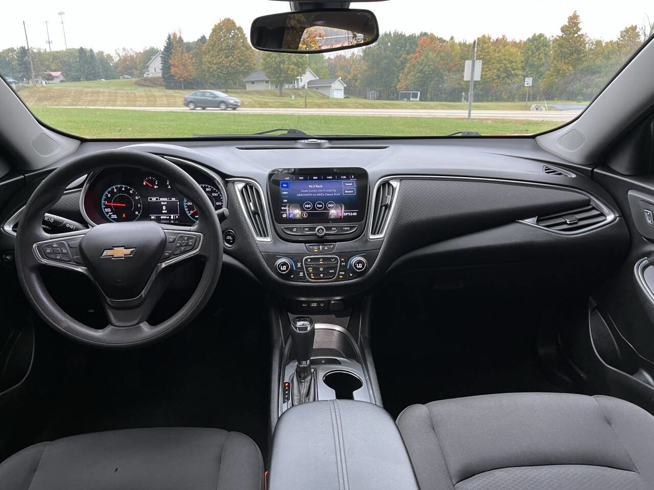 Used 2020 Chevrolet Malibu LT image 12