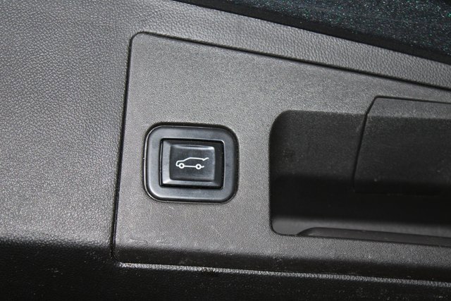 Certified 2022 Cadillac XT5 Premium Luxury image 30