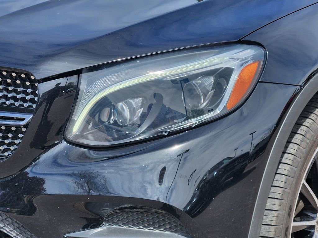 Certified 2019 Mercedes-Benz GLC 300 4MATIC Coupe image 8