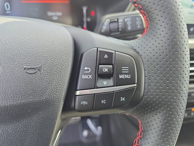 Certified 2024 Ford Escape ST-Line w/ Tech Pack #1 AWD/4WD image 19