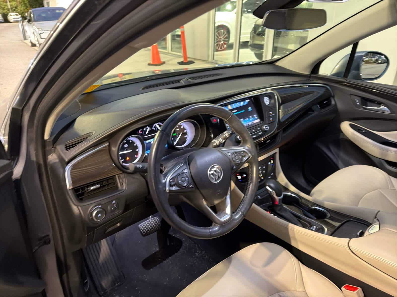 Used 2019 Buick Envision Essence image 62