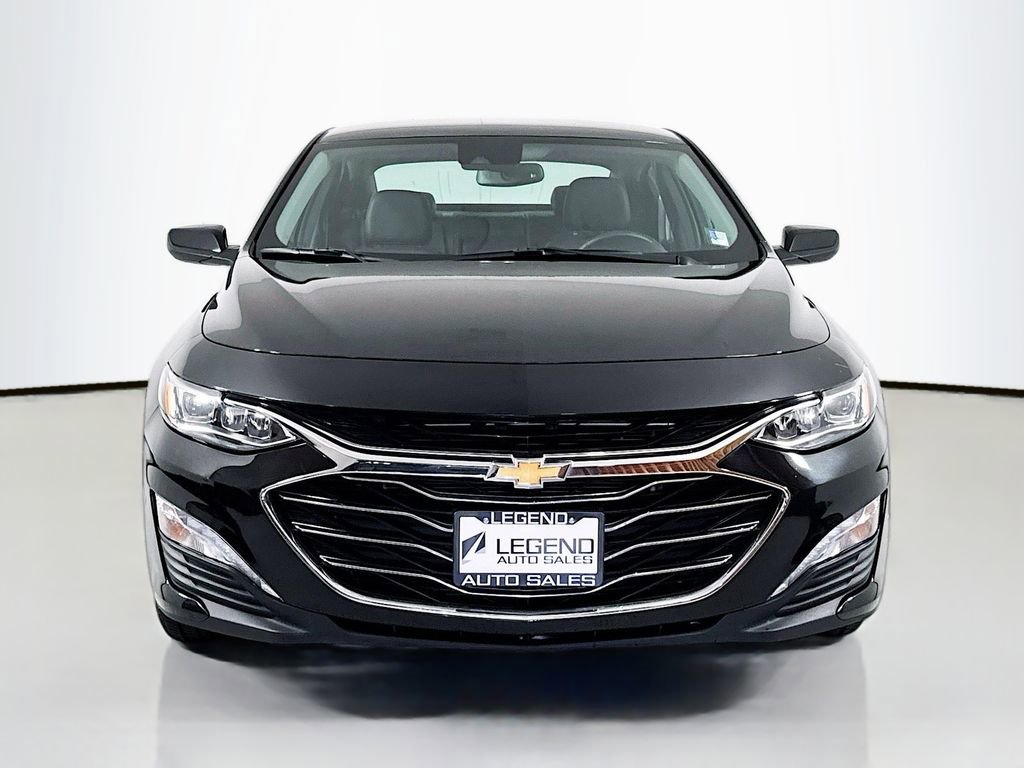 Used 2024 Chevrolet Malibu LT FWD image 2