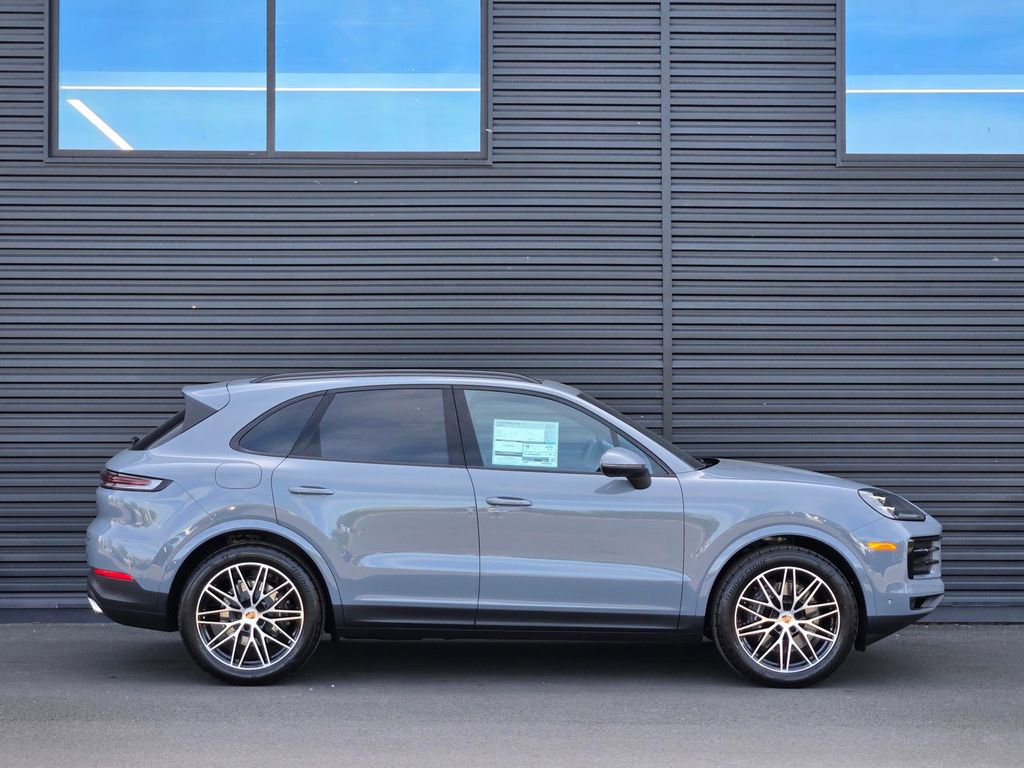 New 2026 Porsche Cayenne image 8