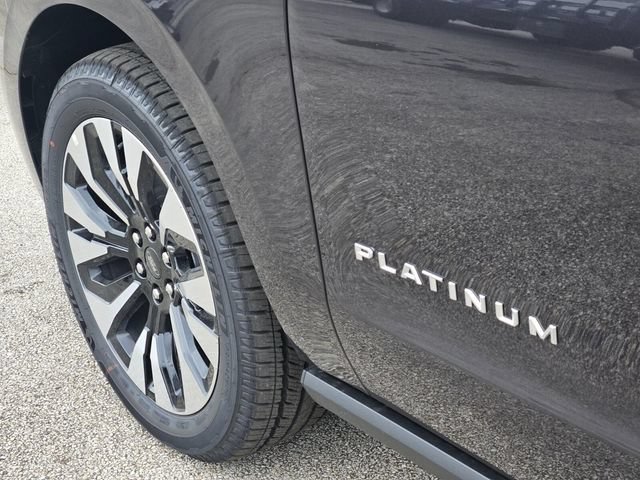 New 2026 Ford Expedition Max Platinum w/ Driver's Package AWD/4WD image 5