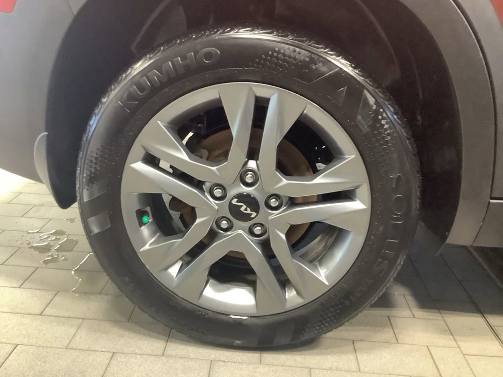 Certified 2023 Kia Seltos S image 21