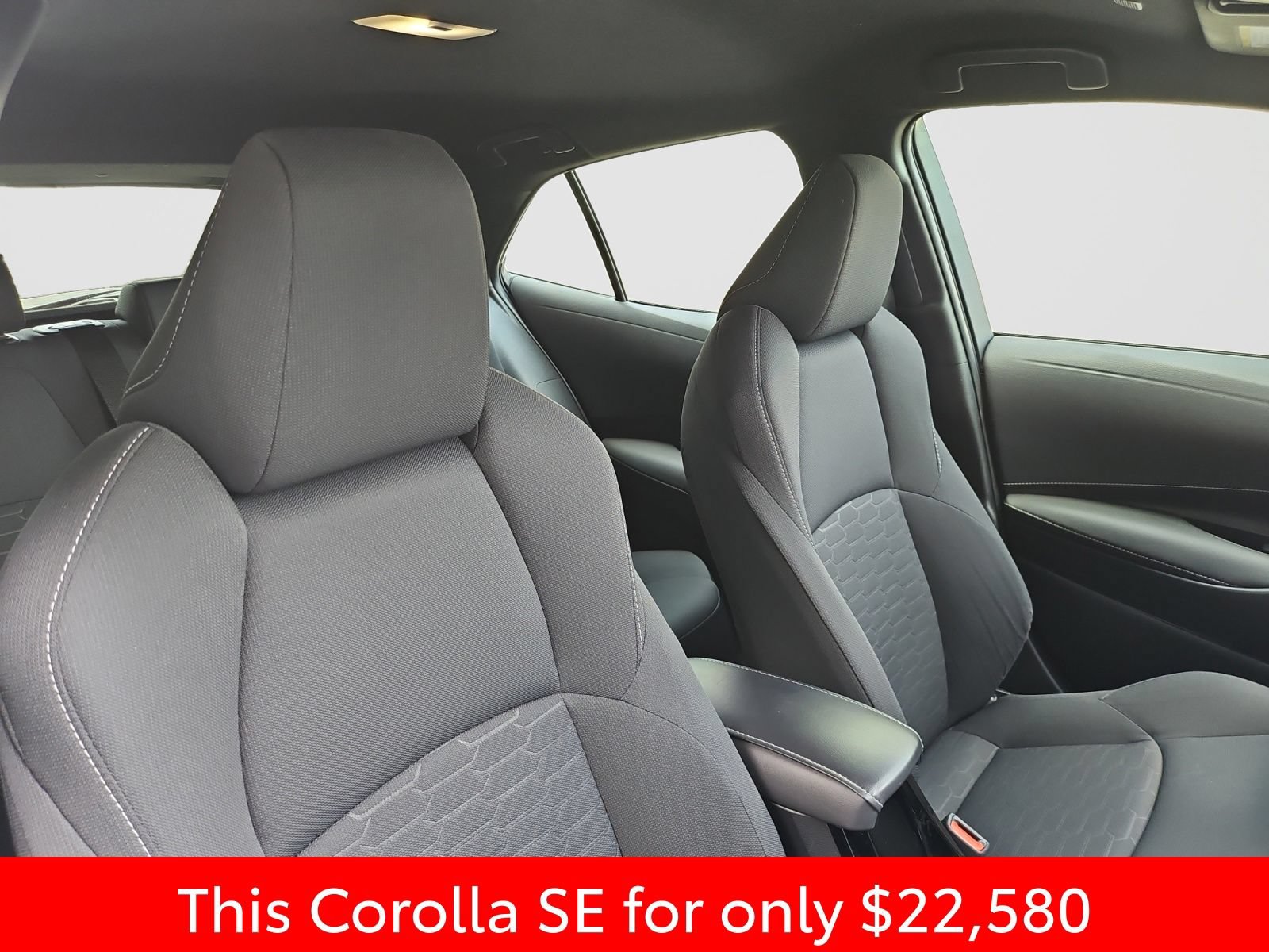 Used 2023 Toyota Corolla SE FWD image 18