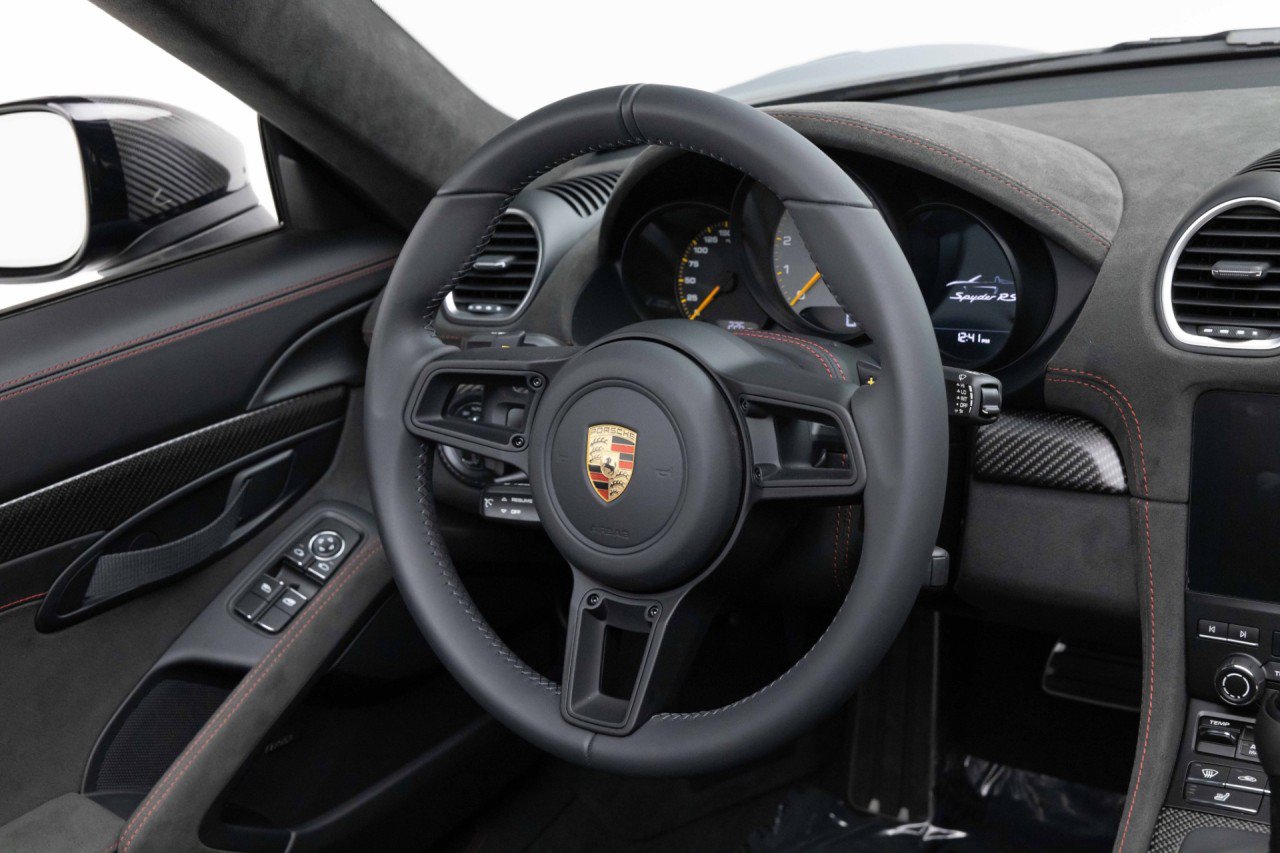 Used 2024 Porsche 718 Boxster Spyder RS RWD image 10