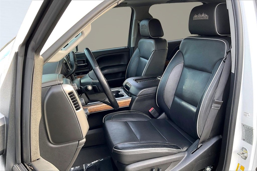 Used 2019 Chevrolet Silverado 3500 High Country w/ Duramax Plus Package image 26