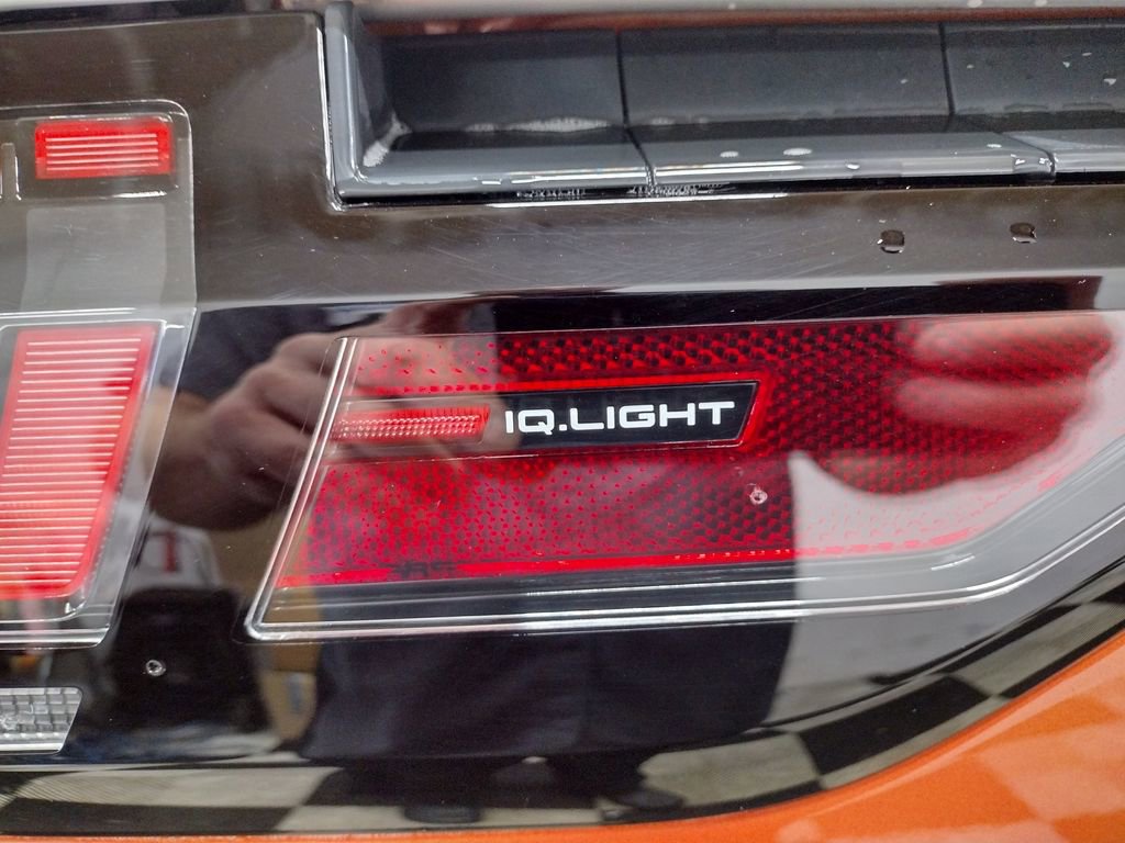 New 2025 Volkswagen ID. Buzz 1st Edition image 15