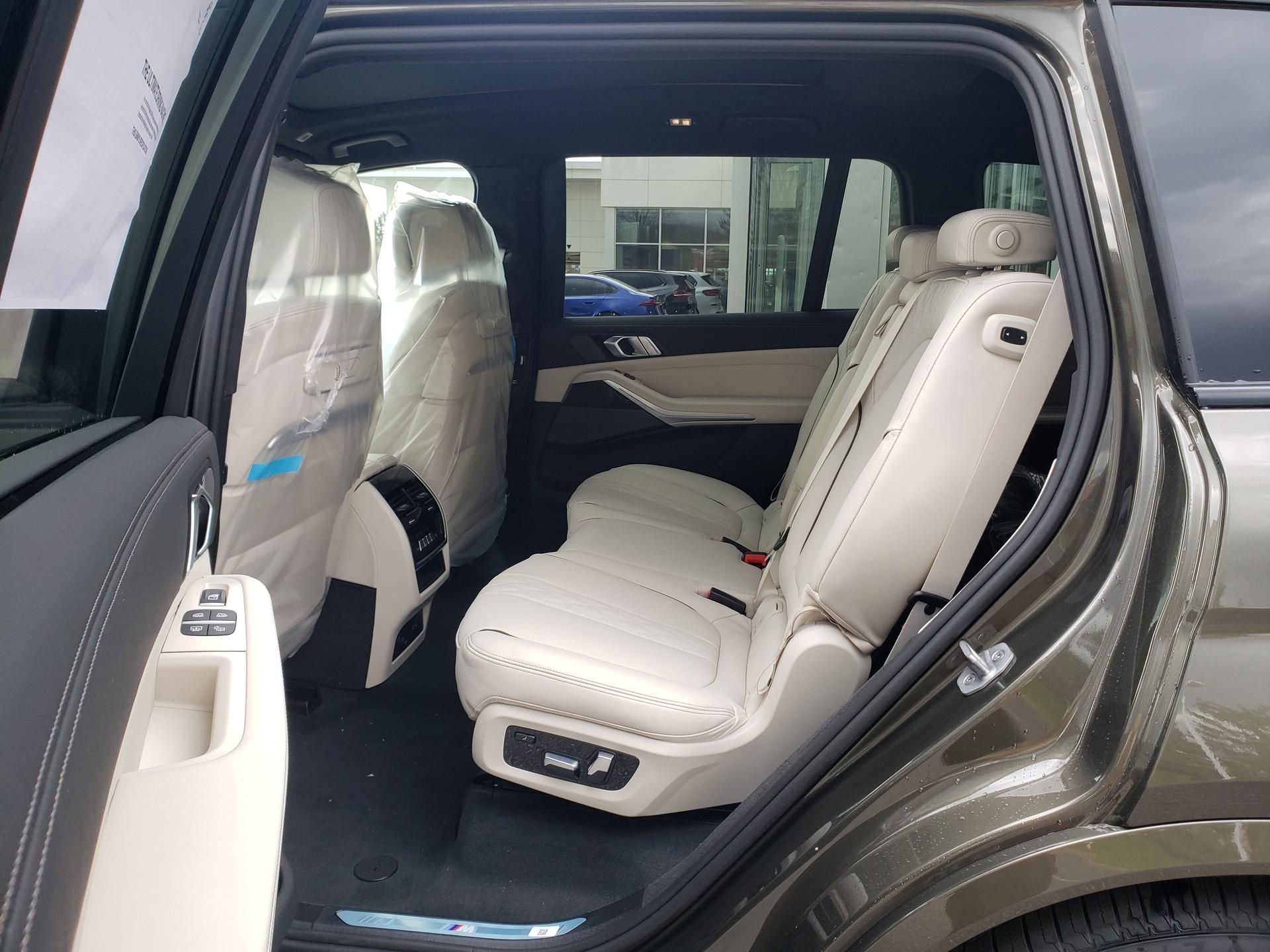 New 2027 BMW X7 xDrive40i AWD/4WD image 11