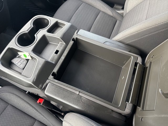 Used 2024 GMC Sierra 2500 SLE w/ SLE Convenience Package image 28