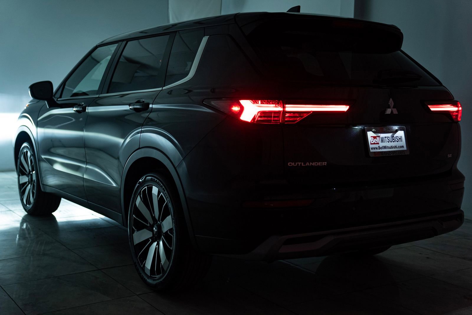 New 2025 Mitsubishi Outlander SEL image 28