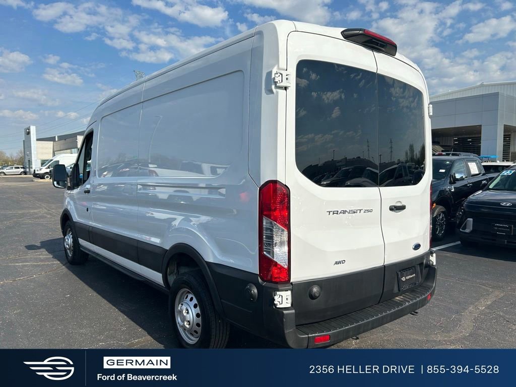 Used 2024 Ford Transit 250 148 Medium Roof Extended AWD w/ Load Area Protection Package image 6