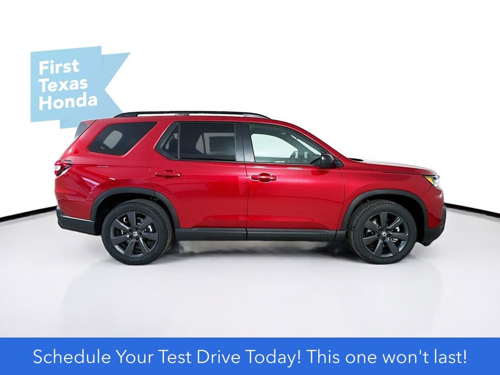 New 2026 Honda Pilot Sport image 9