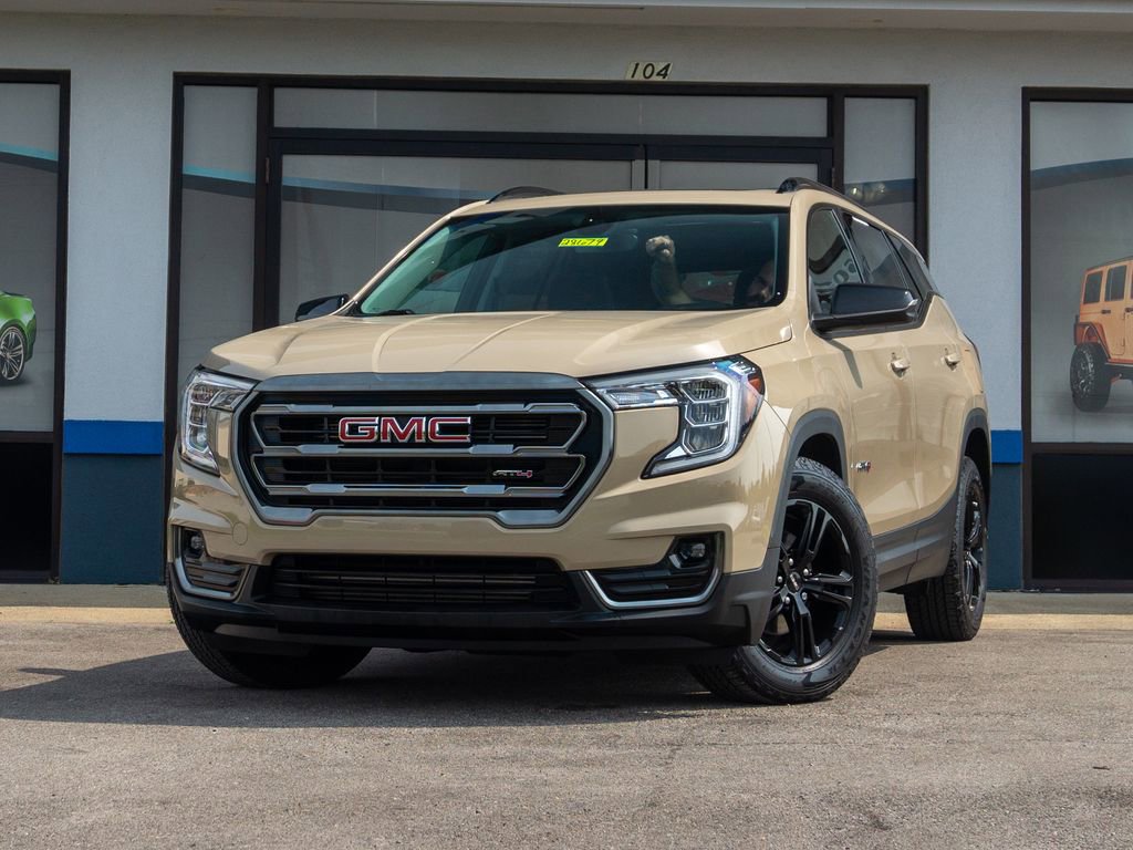 Used 2022 GMC Terrain AT4 image 11