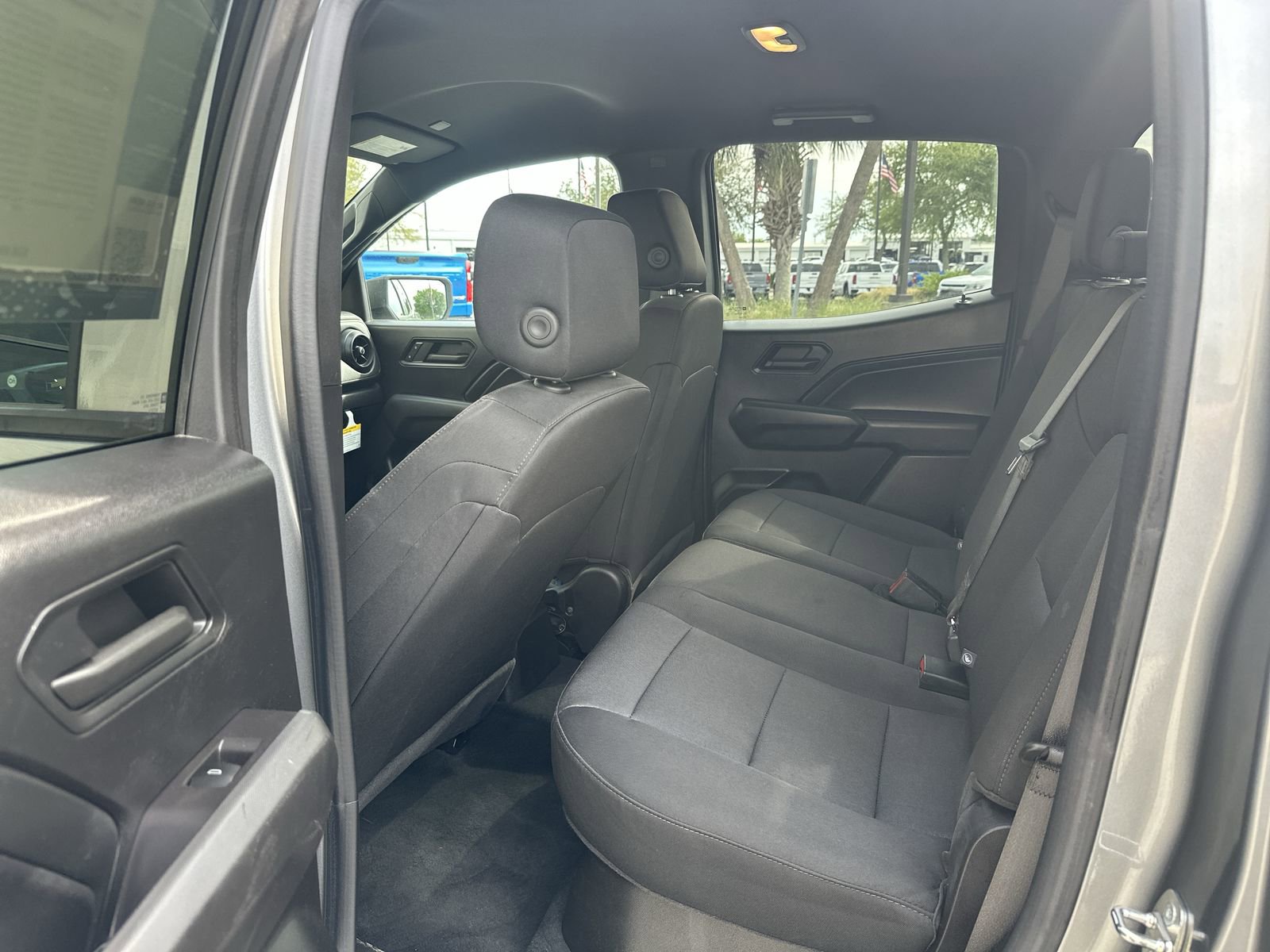 Used 2023 Chevrolet Colorado W/T RWD image 31