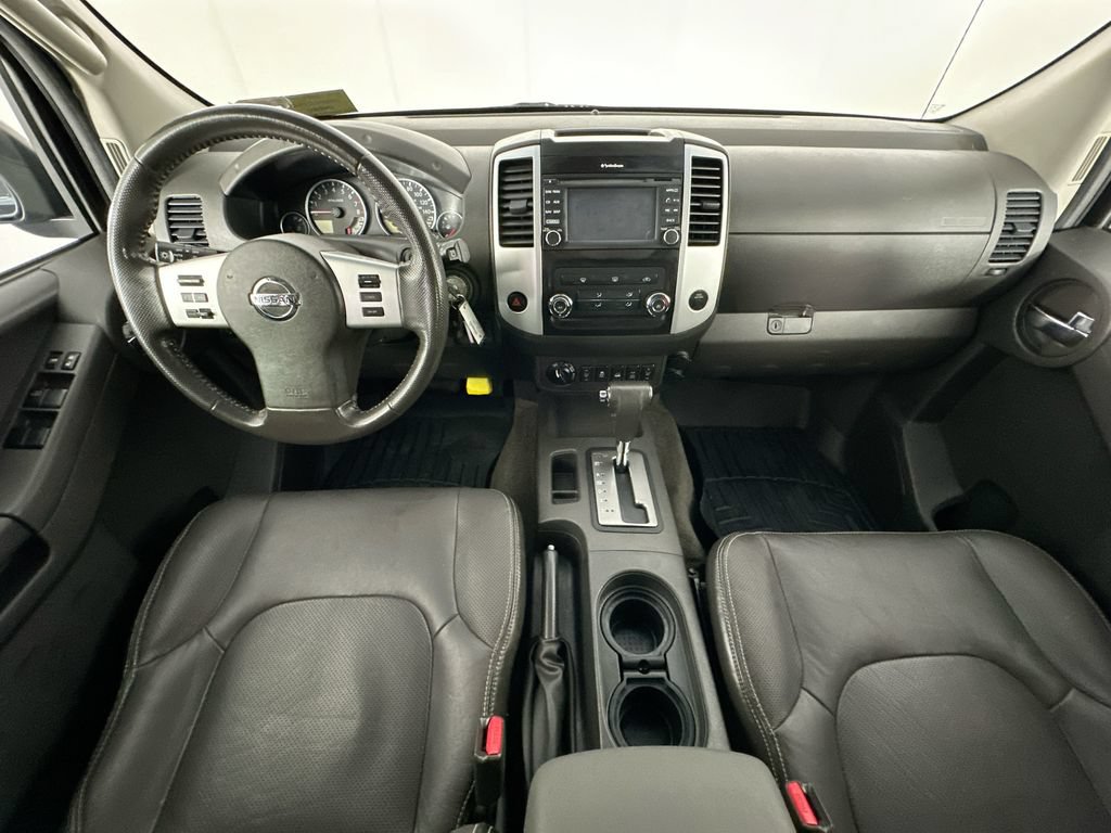 Used 2015 Nissan Xterra S AWD/4WD image 10