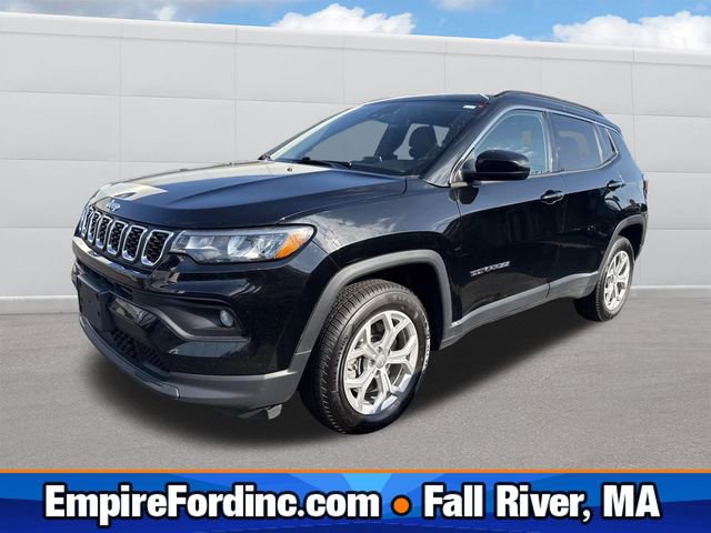 Used 2024 Jeep Compass Latitude