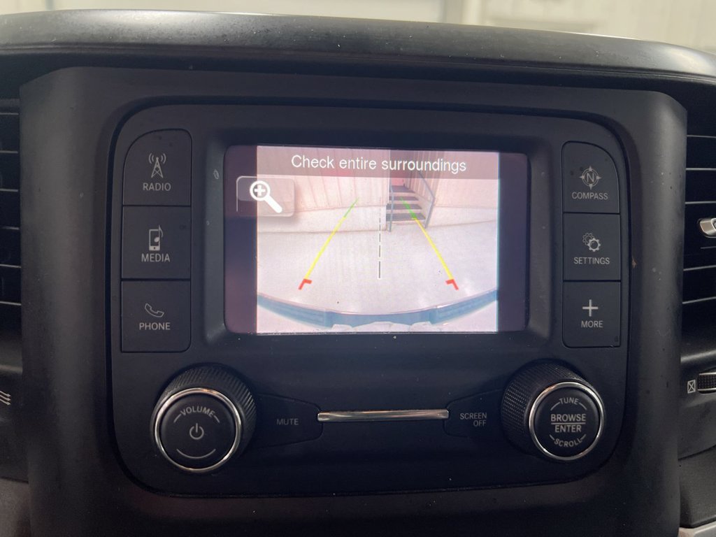 Used 2020 RAM 1500 Big Horn AWD/4WD image 15