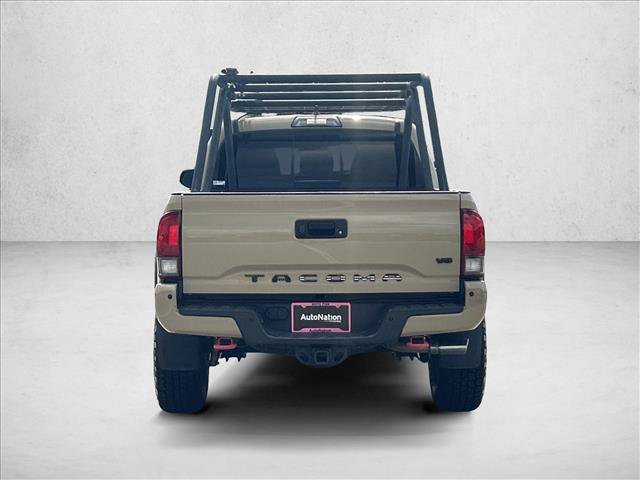 Used 2018 Toyota Tacoma TRD Off-Road w/ Technology Package RWD image 6