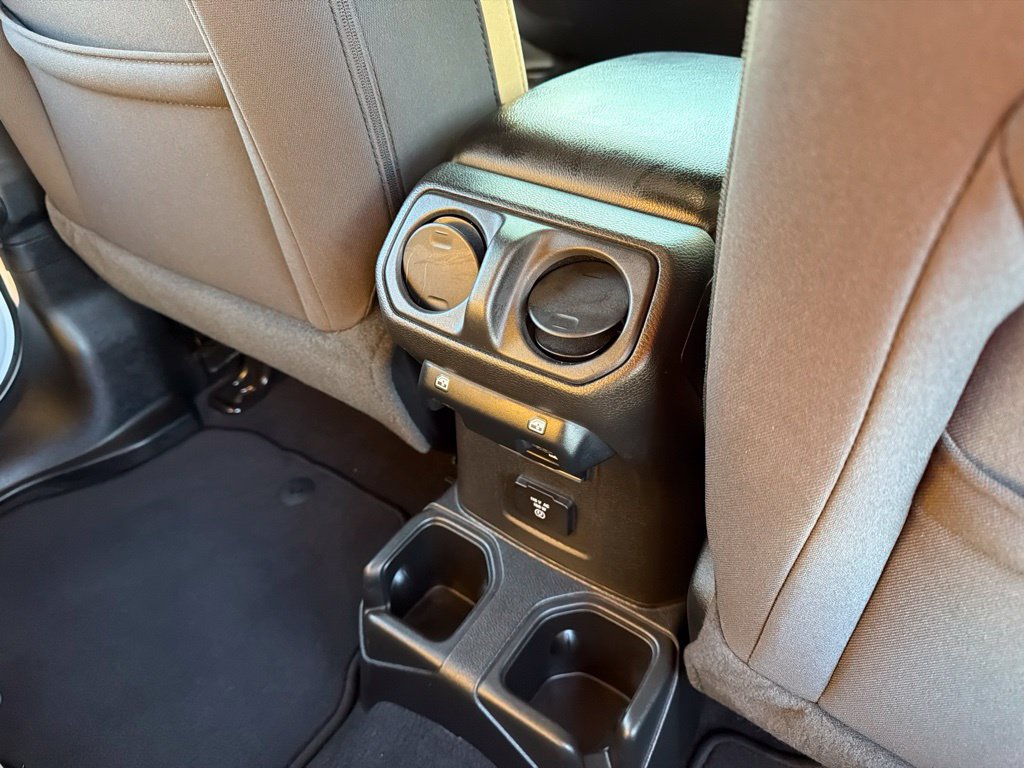 Used 2023 Jeep Wrangler Unlimited Sport w/ Sun And Sound Package AWD/4WD image 20