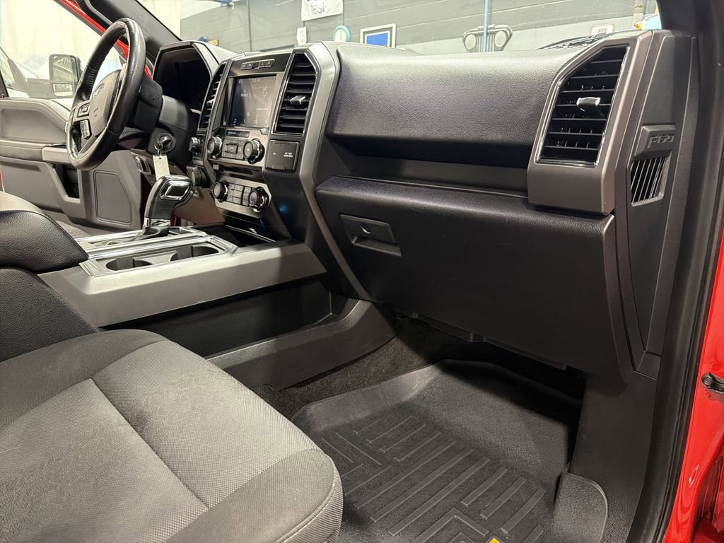 Used 2018 Ford F150 XLT w/ Equipment Group 302A Luxury image 18