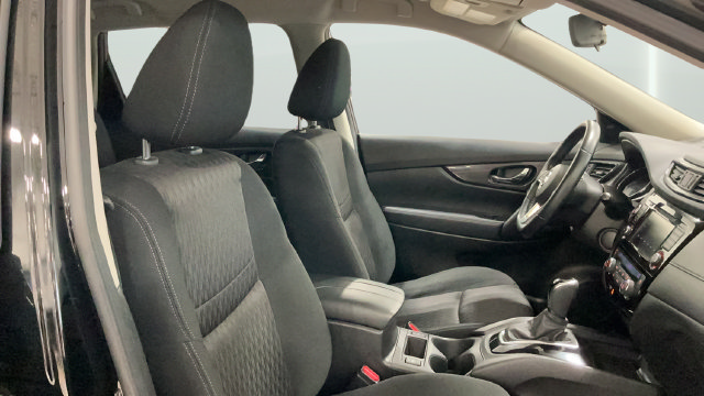 Used 2020 Nissan Rogue SV AWD/4WD image 13