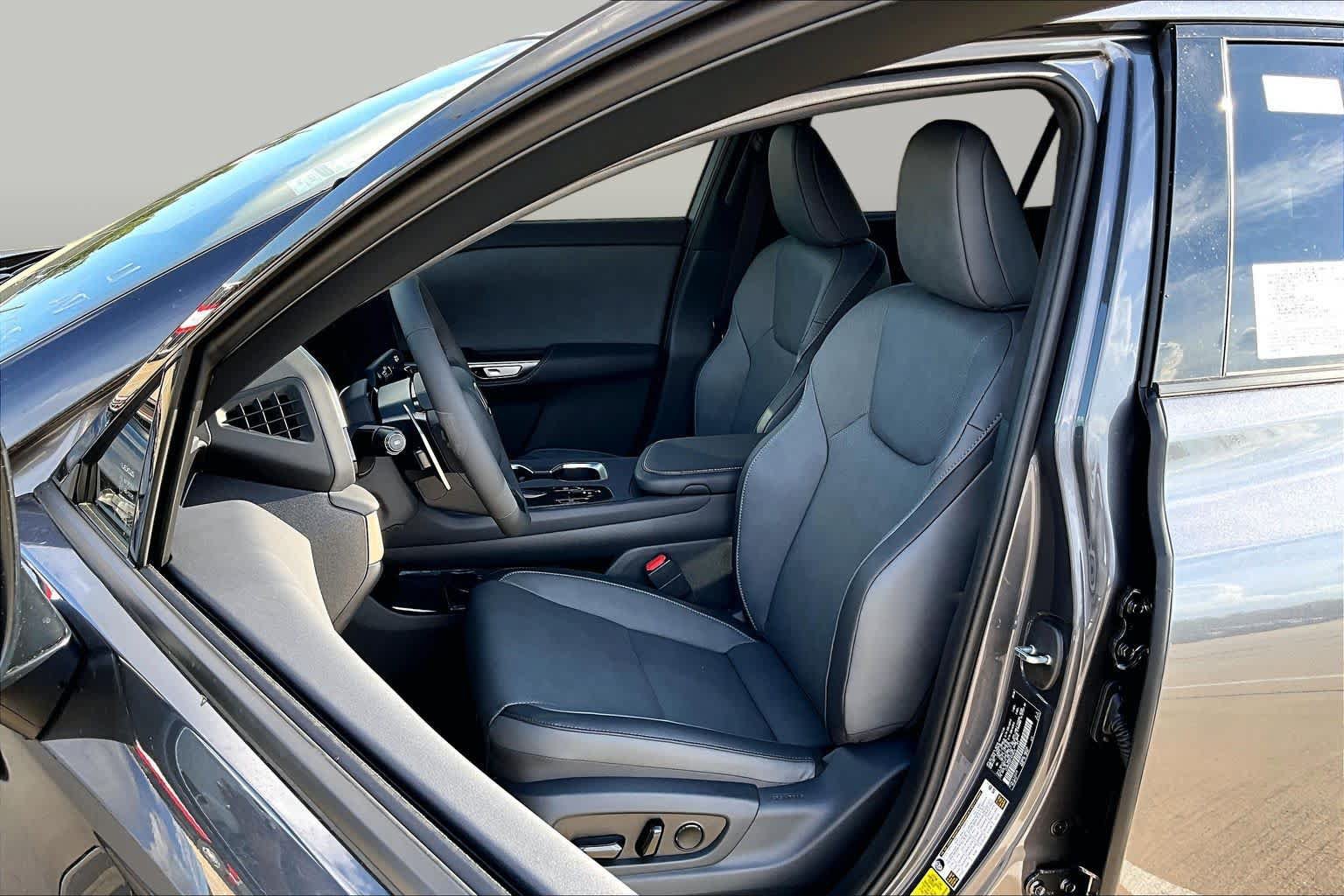 New 2026 Lexus RZ 350e 2WD image 9