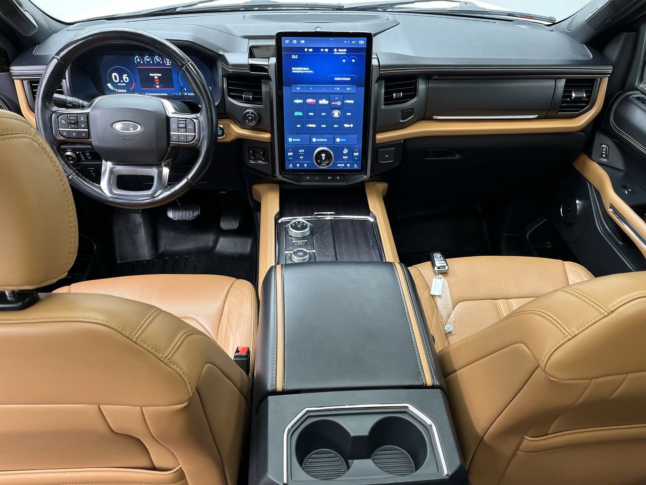 Certified 2022 Ford Expedition Max Platinum AWD/4WD image 4
