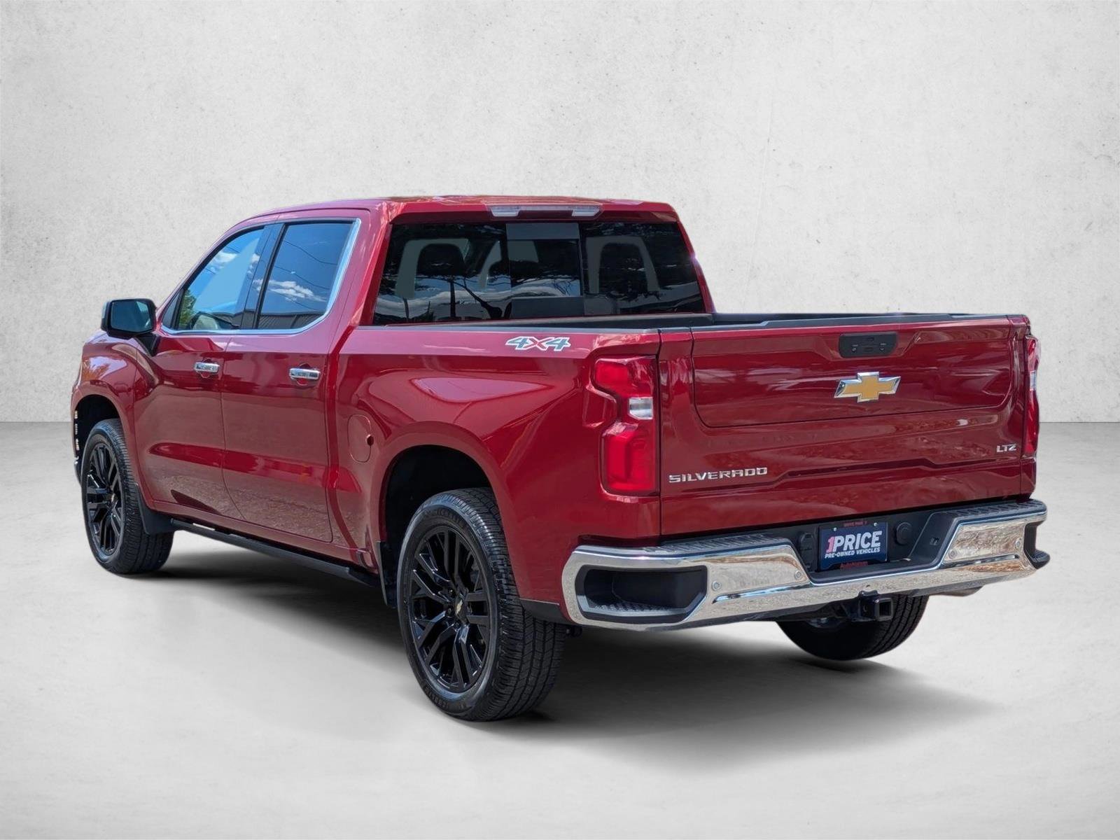 Used 2021 Chevrolet Silverado 1500 LTZ AWD/4WD image 7