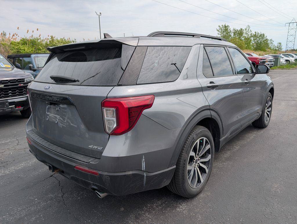 Used 2022 Ford Explorer ST-Line w/ Class IV Trailer Tow Package AWD/4WD image 8