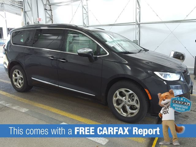 Used 2021 Chrysler Pacifica Limited w/ Premium & Safety Sphere Group AWD/4WD image 2