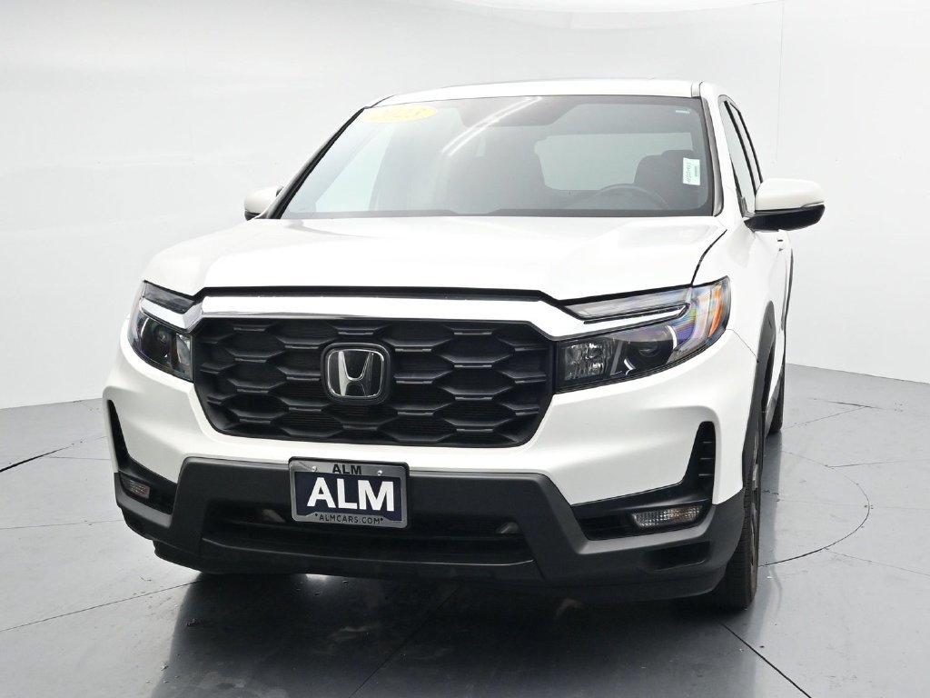 Used 2023 Honda Passport EX-L image 3